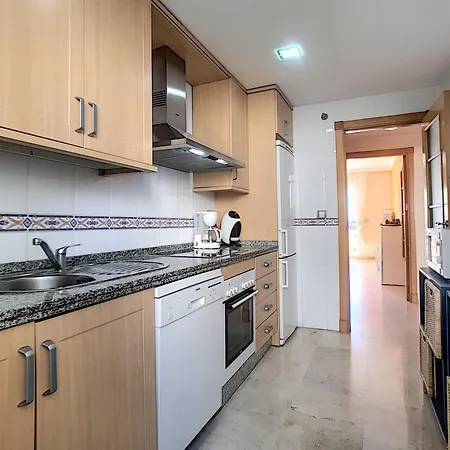 شقة 2239-lovely 2 Bedrooms With Pool And Paddle Court