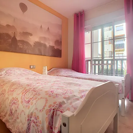 شقة 2239-lovely 2 Bedrooms With Pool And Paddle Court *